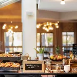 Mercure Parc Du Coudray - Barbizon Le Coudray-Montceaux