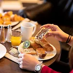 فندق Mercure Parc Du Coudray - Barbizon
