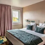 Mercure Parc Du Coudray - Barbizon 4* Le Coudray-Montceaux