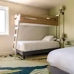 Mercure Parc Du Coudray - Barbizon فندق 4*