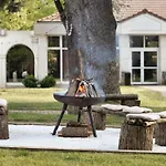 Mercure Parc Du Coudray - Barbizon فندق Le Coudray-Montceaux