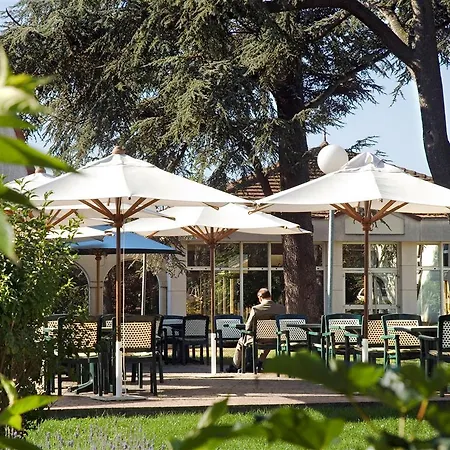 Mercure Parc Du Coudray - Barbizon 4* ル・クードレイ・モンソー