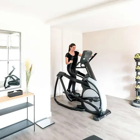 Mercure Parc Du Coudray - Barbizon Отель Ле-Кудре-Монсо