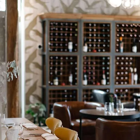 Mercure Parc Du Coudray - Barbizon 4* Ле-Кудре-Монсо