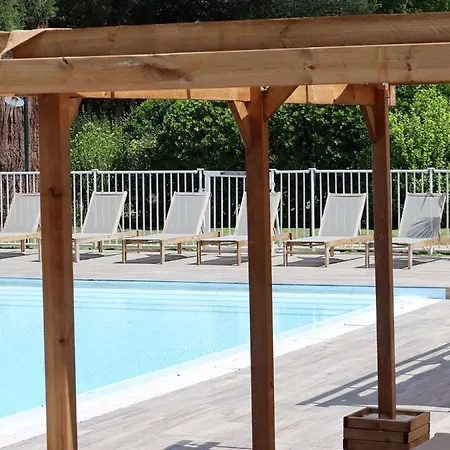 Mercure Parc Du Coudray Hotel