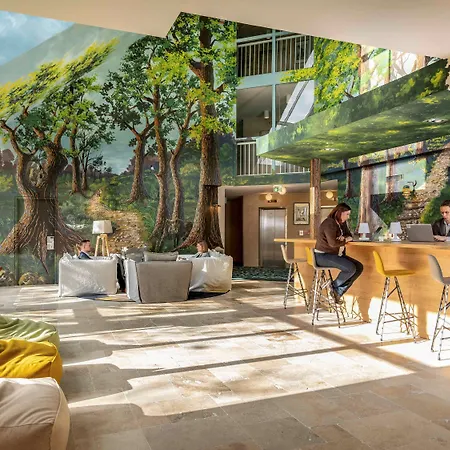 Hotel Mercure Parc Du Coudray - Barbizon 4*