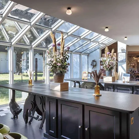 ホテル Mercure Parc Du Coudray - Barbizon ル・クードレイ・モンソー