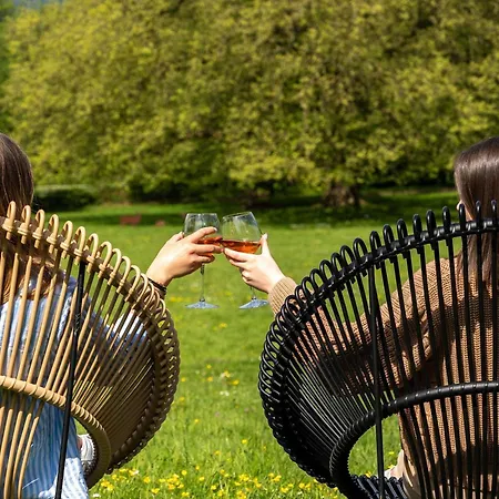 ホテル Mercure Parc Du Coudray - Barbizon ル・クードレイ・モンソー