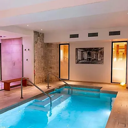Mercure Parc Du Coudray - Barbizon فندق Le Coudray-Montceaux