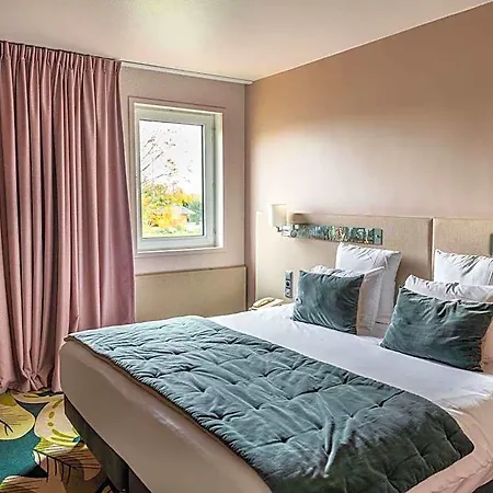 Mercure Parc Du Coudray - Barbizon فندق Le Coudray-Montceaux