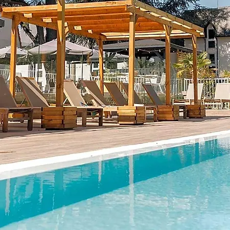 Mercure Parc Du Coudray - Barbizon Le Coudray-Montceaux