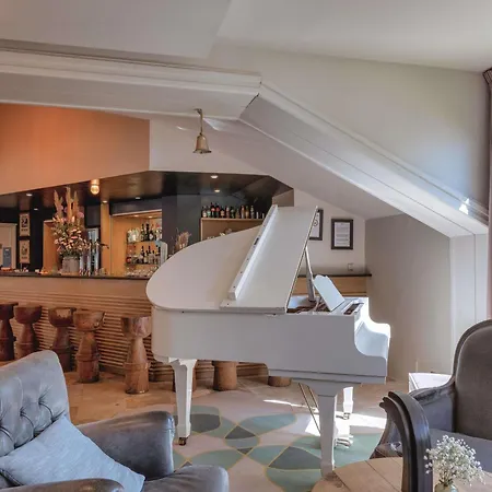 Mercure Parc Du Coudray - Barbizon Hotel