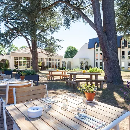 Hotel Mercure Parc Du Coudray - Barbizon 4*