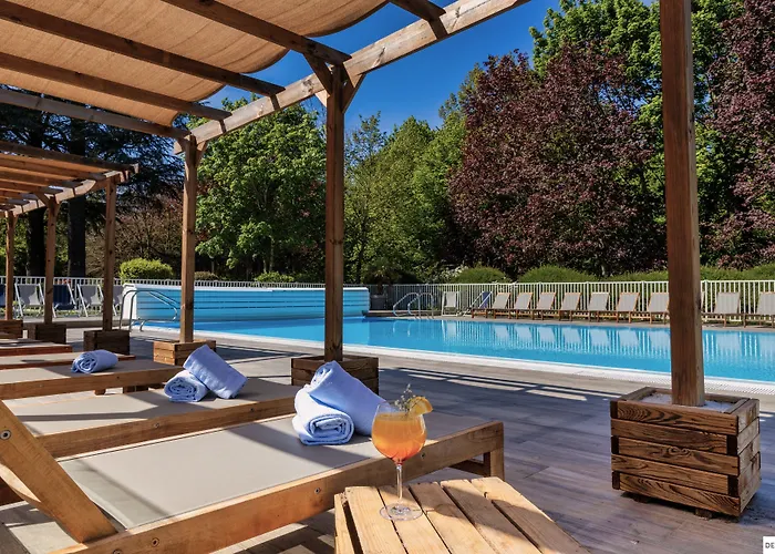 Mercure Parc Du Coudray - Barbizon Hotel 4*